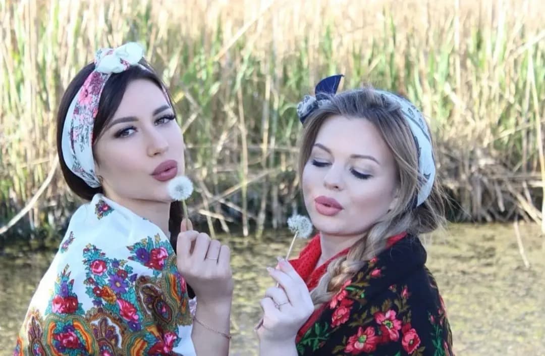 Alba and Margot 4