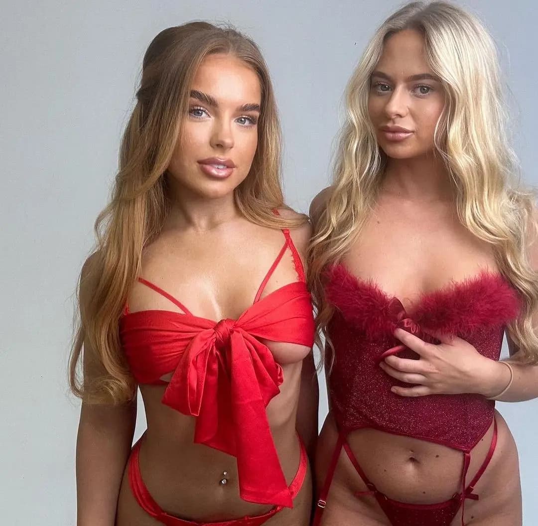 Duo_Show_Cam_Reel 5