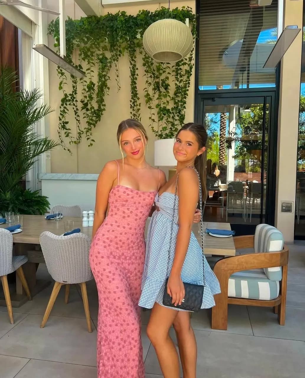 Emily&Sophia 6