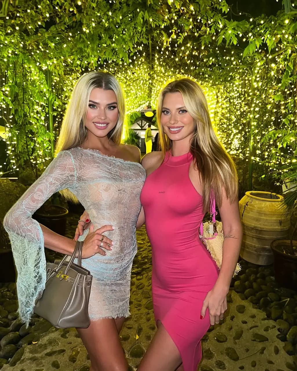 Siana and Finna 6