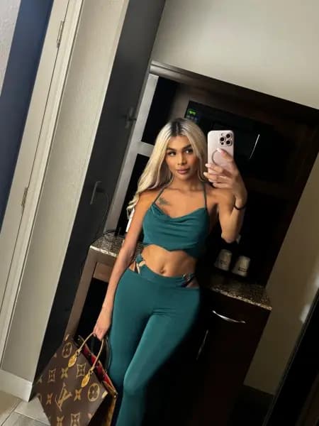 Allisonhot 4