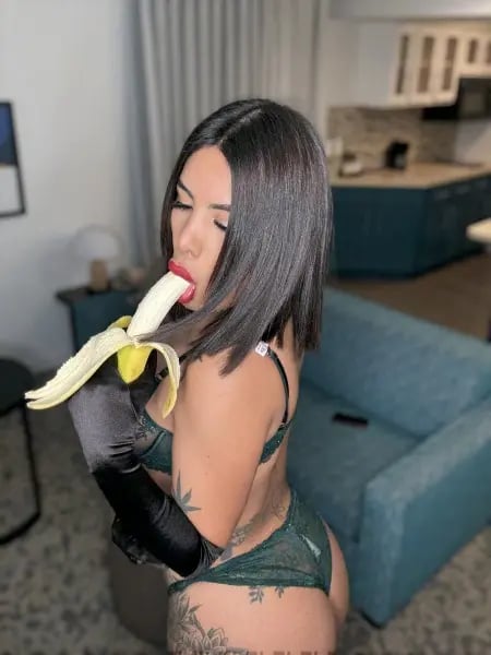 小彤